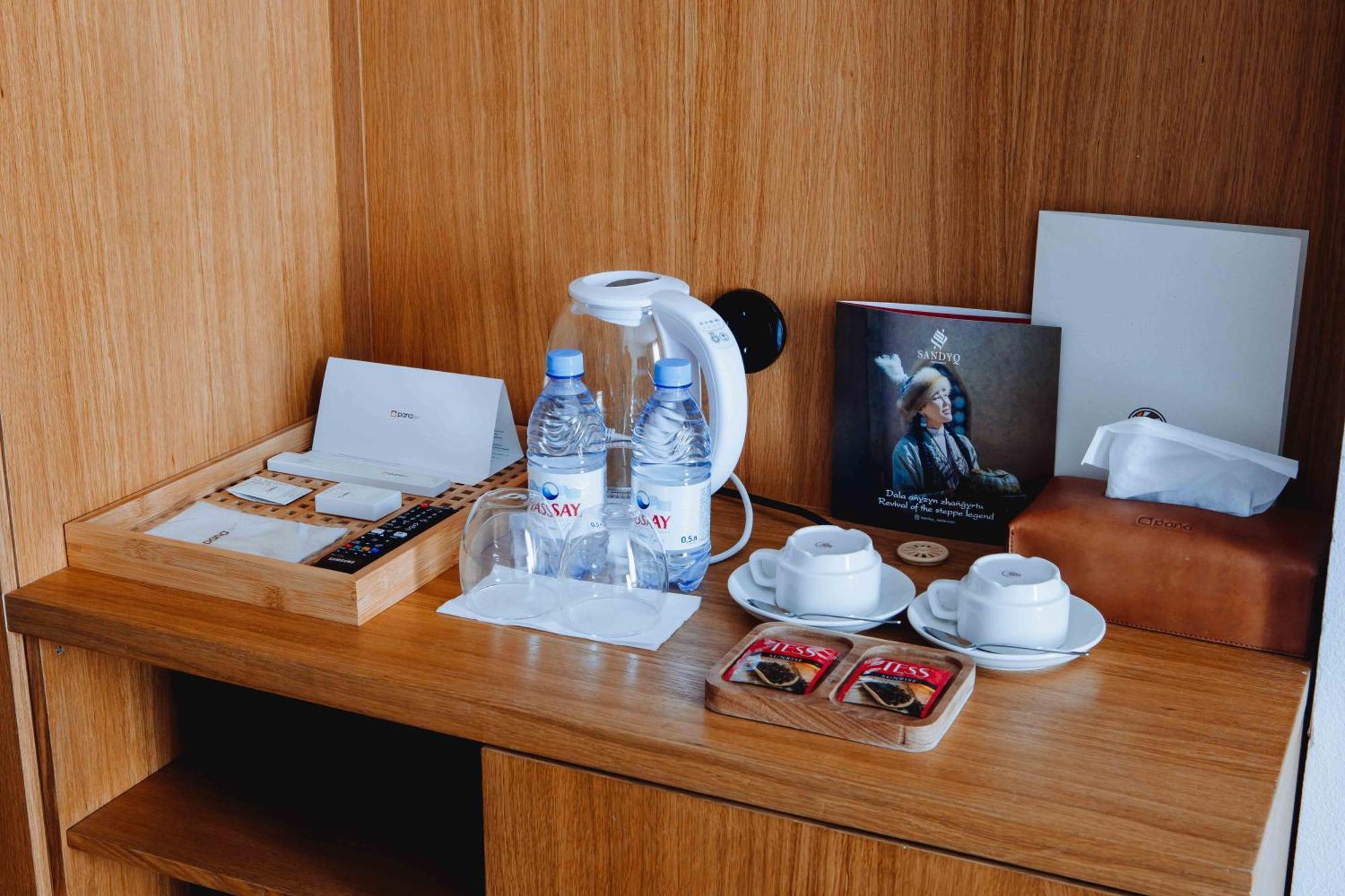 Pana Boutique Hotel Шимкент Екстер'єр фото